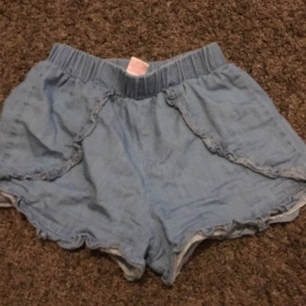 Shorts light blue